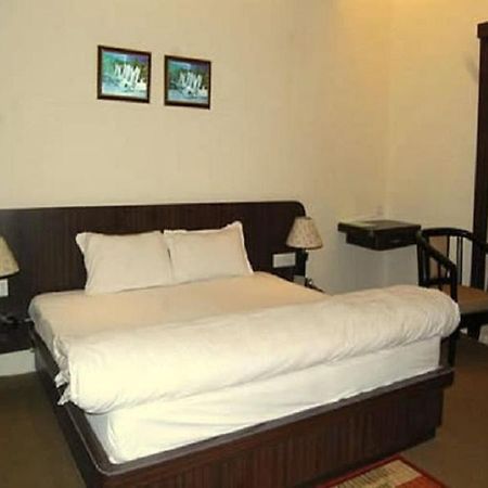 Hotel Royal Panna Shahjahanpur Luaran gambar